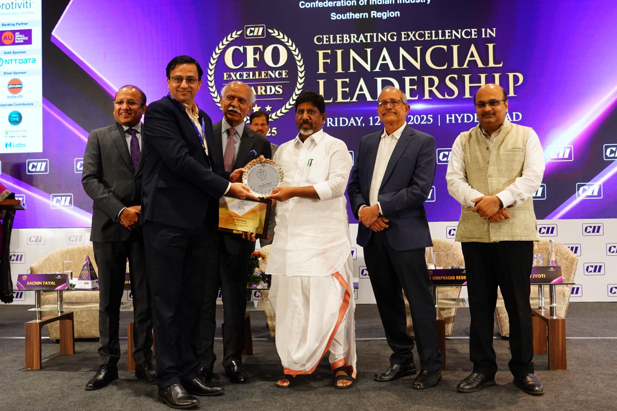 Mr  Vikas Kapoor